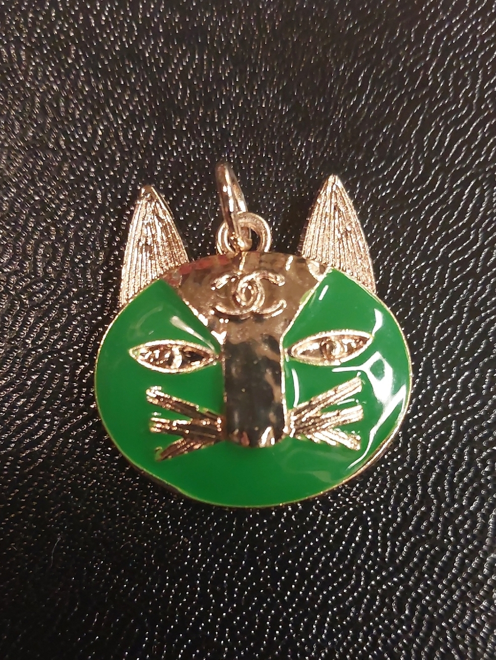 CC Green & Gold Enamel Cat Face Charm Pendant